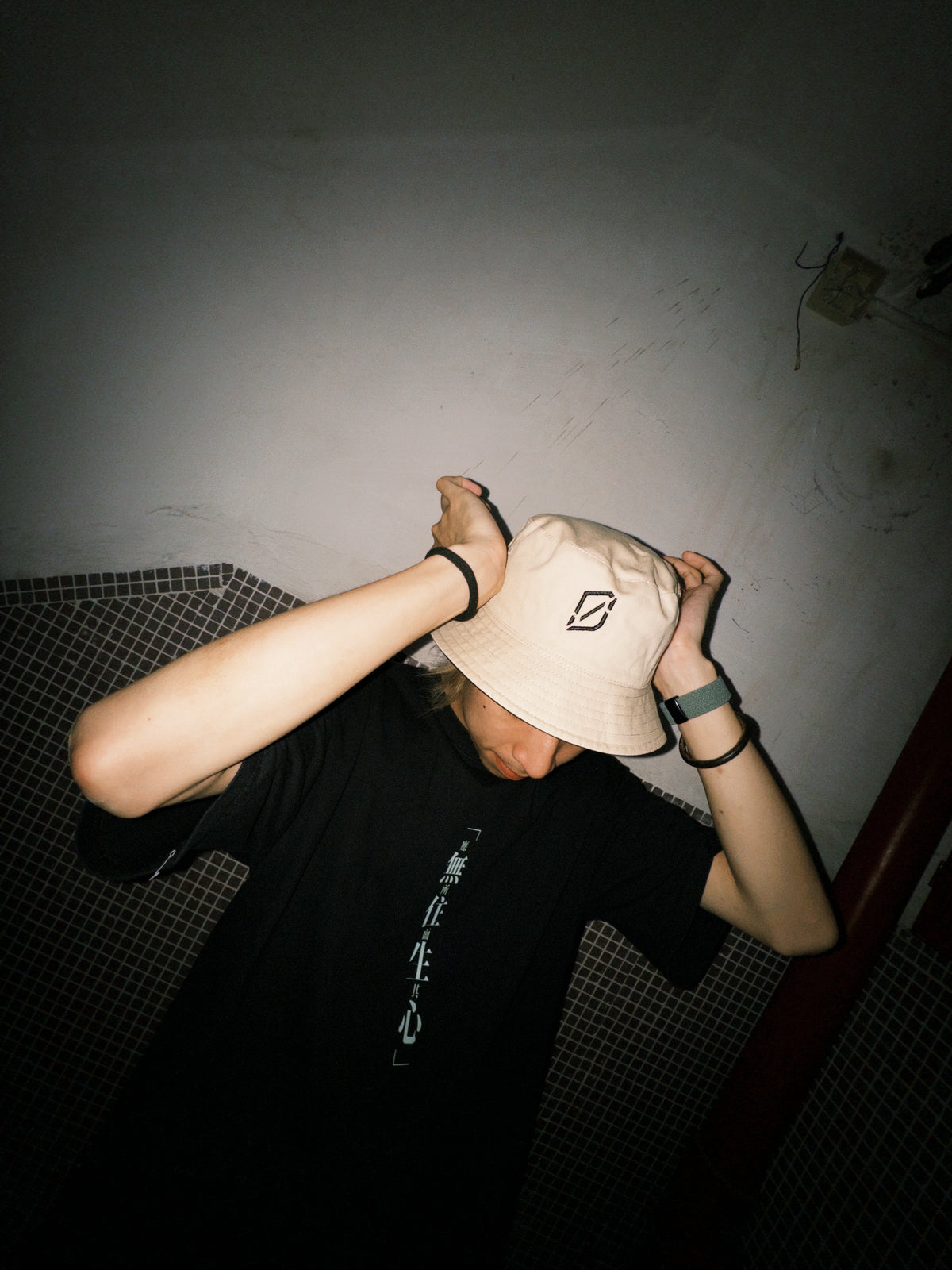 TWO SIDE BUCKET HAT